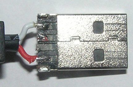 Вариант выполнения распайки ЮСБ Распайка USB под питание