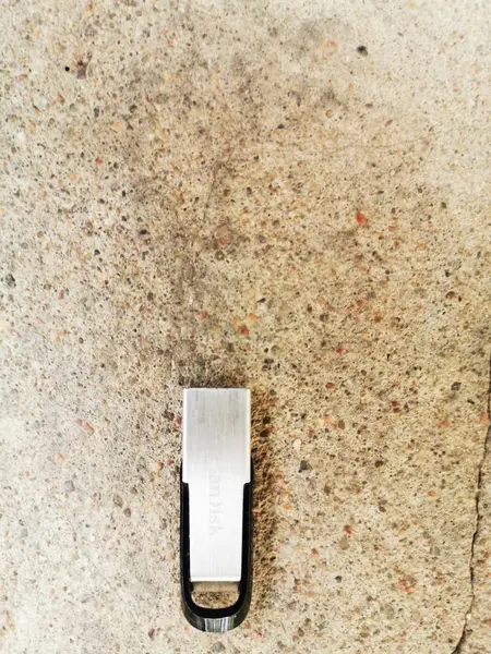 ОБ 4.0, ОБ 3.0, micro USB, USB type-c, передача данных, скорость, инновации, технологии, компьютеры, безопасность, хранение данных, флэш-накопитель, твердотельные накопители, флэш-накопитель, жесткие диски, — стоковое изображение Micro Usb Usb Type Передача Данных Скорость Инновации Технологии Компьютеры Стоковое Фото